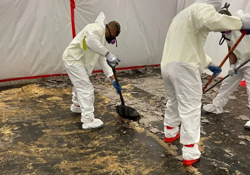 how-to-hire-the-right-asbestos-abatement-team-image asbestos removal contractor